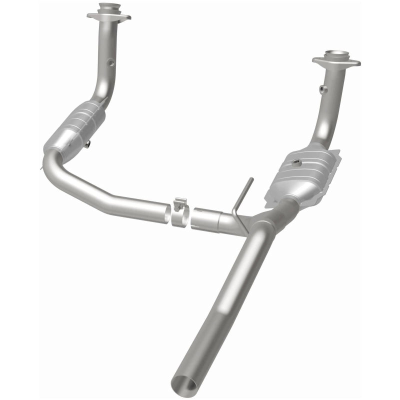 MagnaFlow Direct Fit Catalytic Converter NITRO- 07-09 6 3.7L OEM