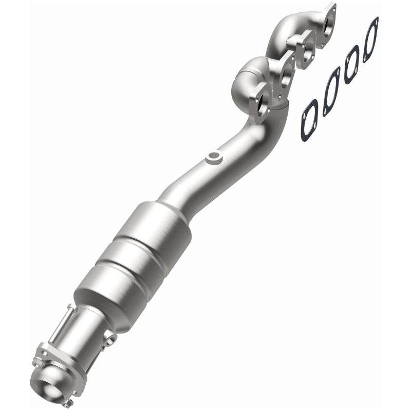 MagnaFlow Direct Fit Catalytic Converter 02-03 BMW 745i 4.4L D/S