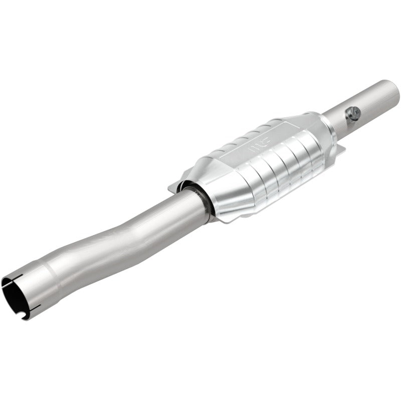 MagnaFlow Direct Fit Catalytic Converter 99-01 Grand Cherokee 4.7L