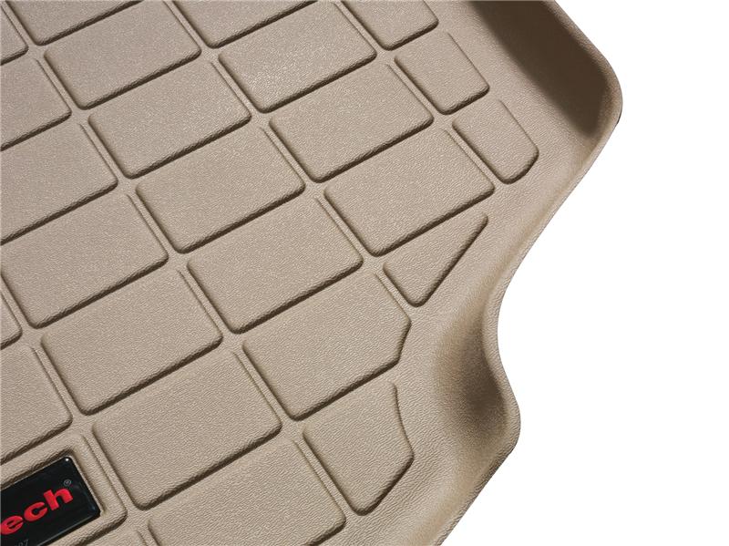 WeatherTech 14+ Nissan Rogue Cargo Liner w/ Bumper Protector - Black
