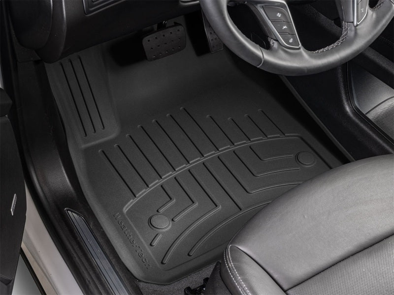 WeatherTech 17-23 Cadillac XT5 Front FloorLiner HP - Black
