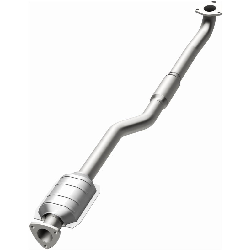 MagnaFlow Direct Fit Catalytic Converter 99-02 Daewoo Leganza 2.2L