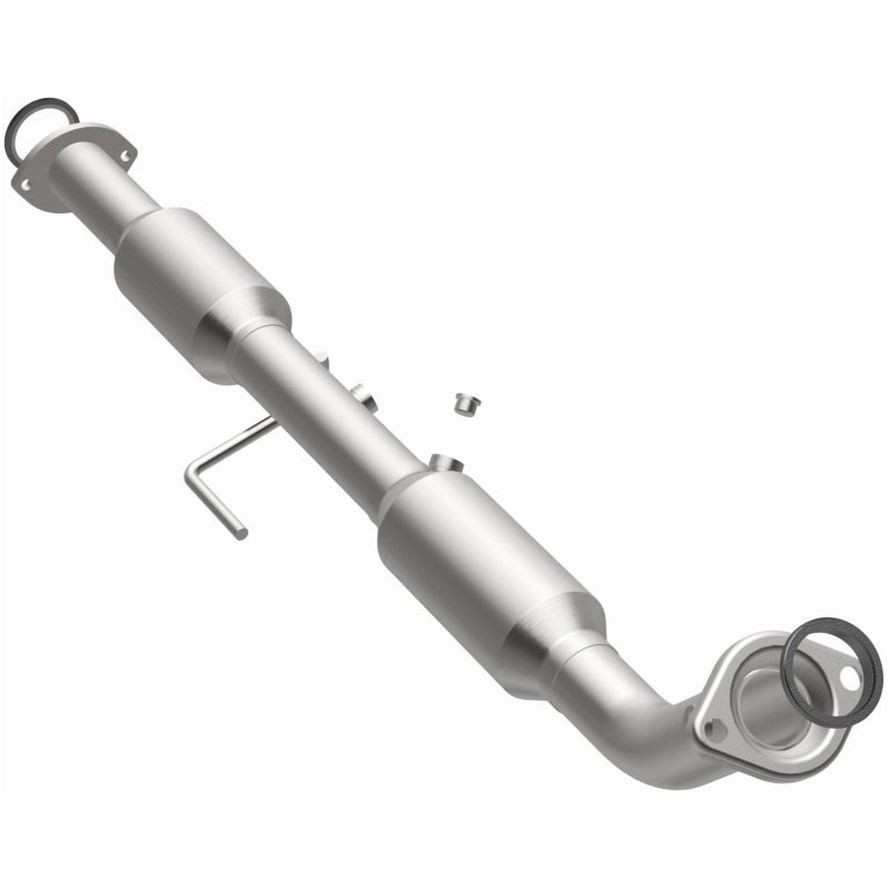 MagnaFlow Direct Fit Catalytic Converter 05-12 Toyota Tacoma L4-2.7L