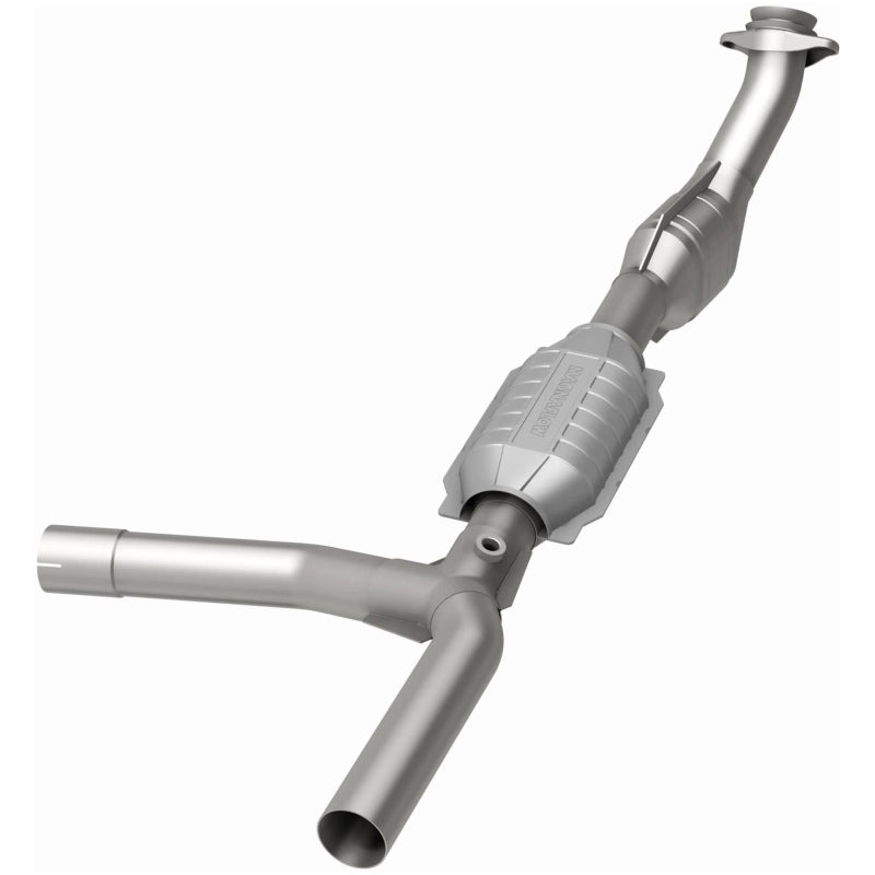 MagnaFlow Direct Fit Catalytic Converter 97-99 E-150/250 4.6L P/S