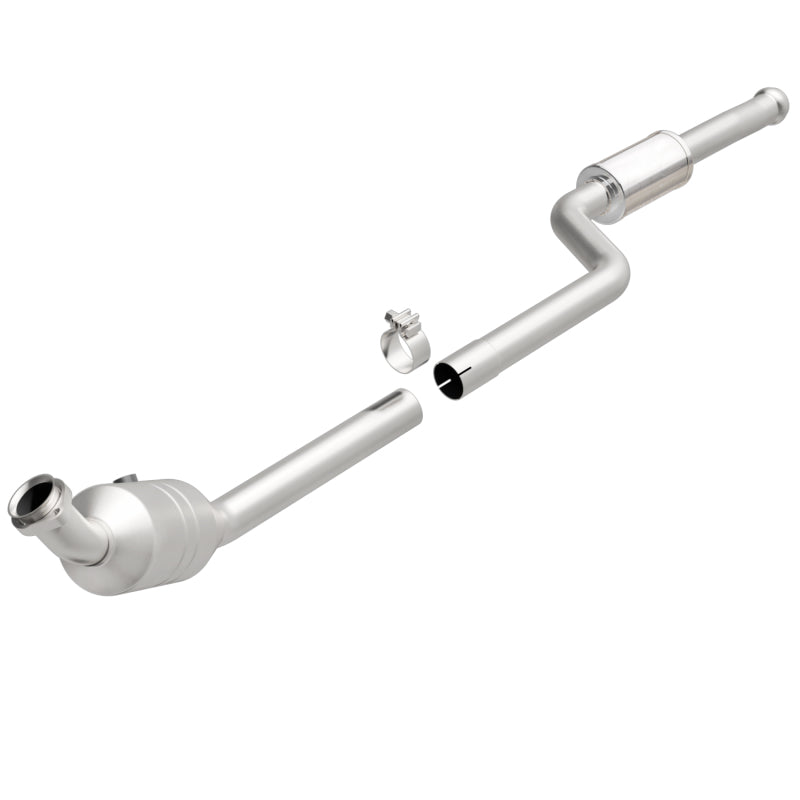 MagnaFlow Direct Fit Catalytic Converter 08-10 C300 3.0L D/S