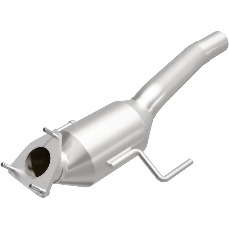 MagnaFlow Direct Fit Catalytic Converter 04-07 VW Touareg 4.2L Passenger Side