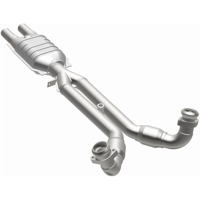 MagnaFlow Direct Fit Catalytic Converter 81-86 Alfa Romeo GTV6 2.5L