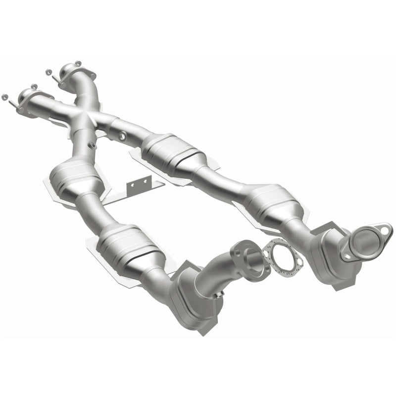 MagnaFlow Direct Fit Catalytic Converter 96-98 Mustang 4.6L 6-Cats