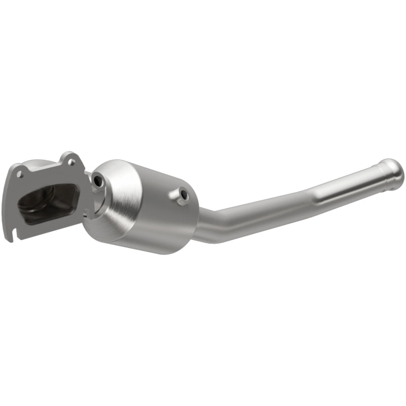MagnaFlow Direct Fit Catalytic Conv 13-18 Dodge Durango 3.6L V6 / 13-18 Jeep Grand Cherokee 3.6L V6