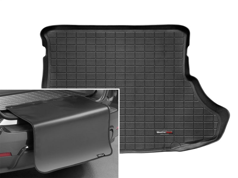 WeatherTech 10-15 Toyota Prius Cargo Liner w/ Bumper Protector - Black