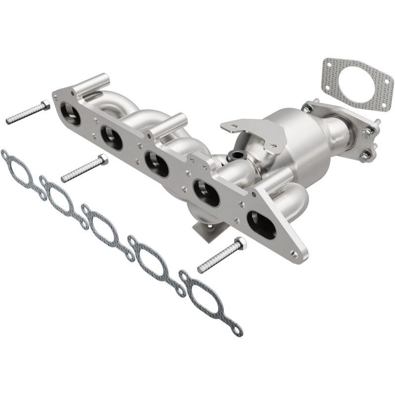 MagnaFlow Direct Fit Catalytic Converter 01-05 Volvo S60 2.4L / V70 2.4L