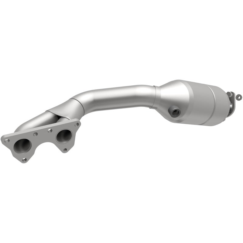 MagnaFlow Direct Fit Catalytic Converter 07-10 Audi S6 5.2L Passenger Rear Manifold