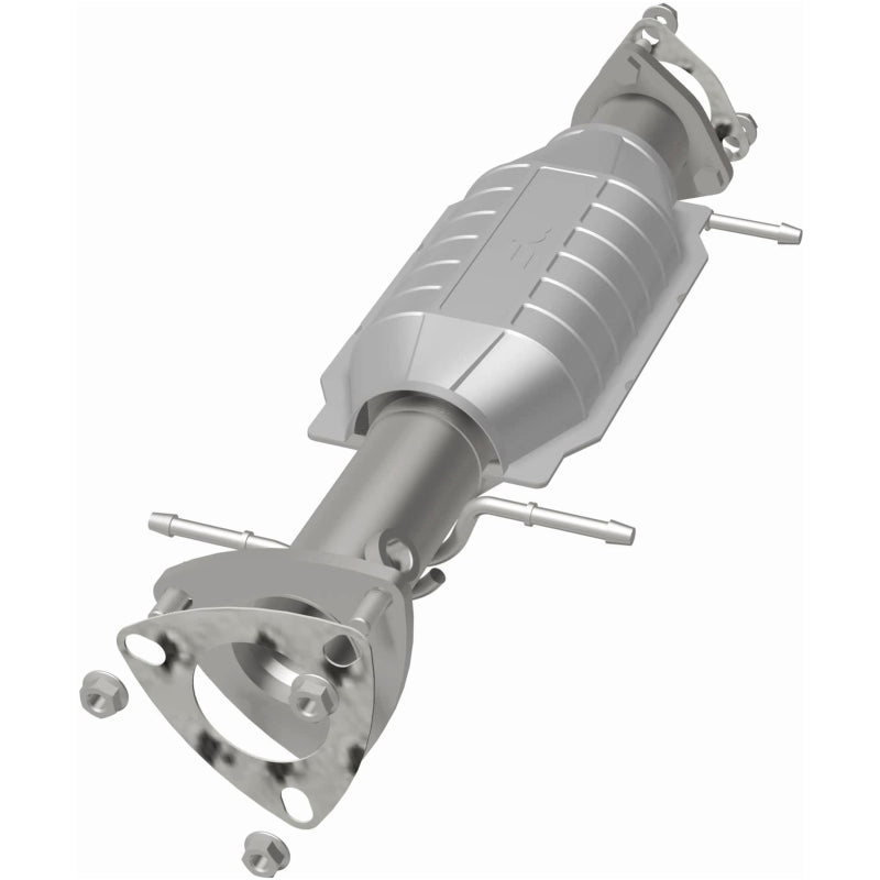 MagnaFlow Direct Fit Catalytic Converter 96-99 S10/Sanoma 4WD 4.3L