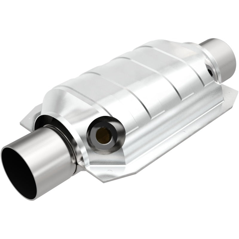 MagnaFlow Universal Catalytic Converter 2.25 W/Dual O2 Boss