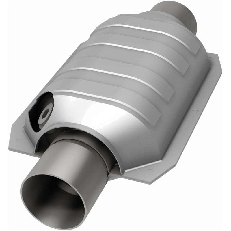 MagnaFlow Universal Catalytic Converter 3 W/Dual O2 Boss