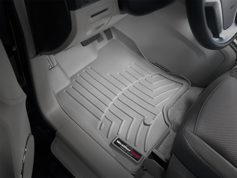WeatherTech 08-09 Saturn Vue Front FloorLiner - Grey