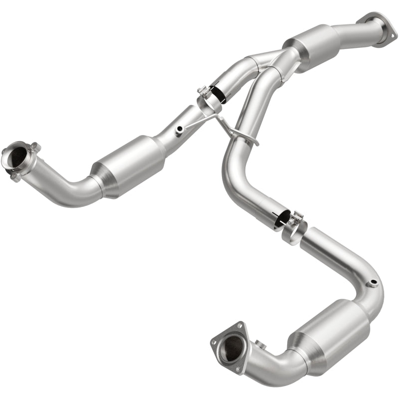 MagnaFlow 12-17 Chevrolet Express 3500 6.0L Direct Fit Converter