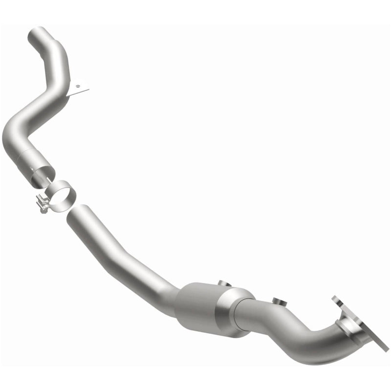 MagnaFlow Right Side Direct Fit Catalytic Converter 15-17 Chrysler 300 3.6L (4-Bolt Flange)