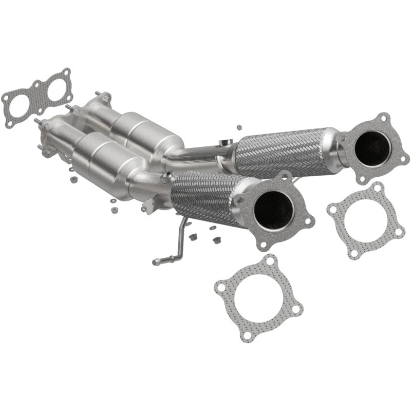 MagnaFlow Direct Fit Catalytic Converter 2008-2012 LR2 3.2 L Underbody