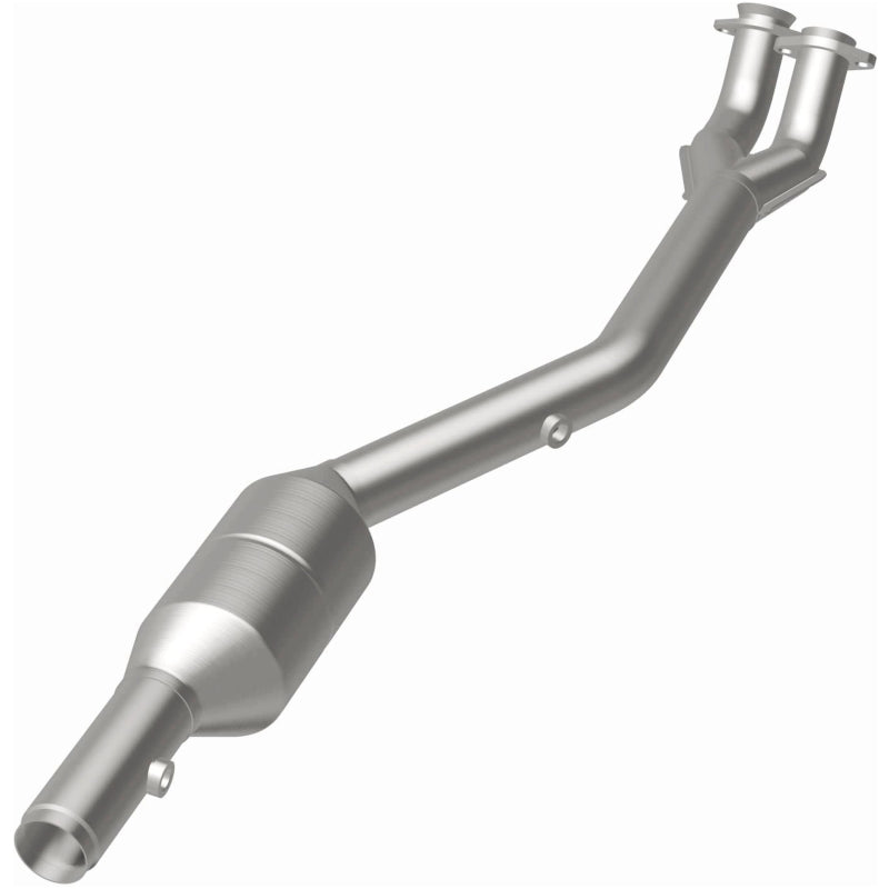 MagnaFlow Direct Fit Catalytic Converter 00-03 BMW M5 5.0L Passenger Side