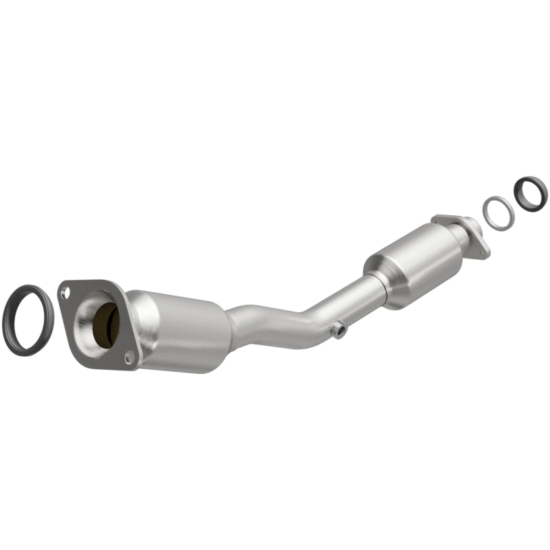 MagnaFlow Direct Fit Catalytic Converter 2009-2013 Cube 1.8 L Underbody