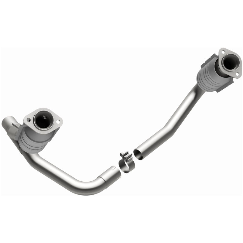 MagnaFlow Direct Fit Catalytic Conv 05-06 Dodge Dakota/2006 Mitsubishi Raider 3.7L Y-Pipe Assembly