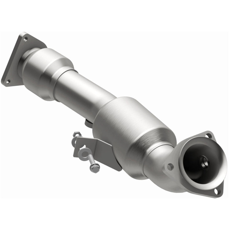 MagnaFlow Direct Fit Catalytic Converter 04-07 VW Touareg 4.2L Passenger Side