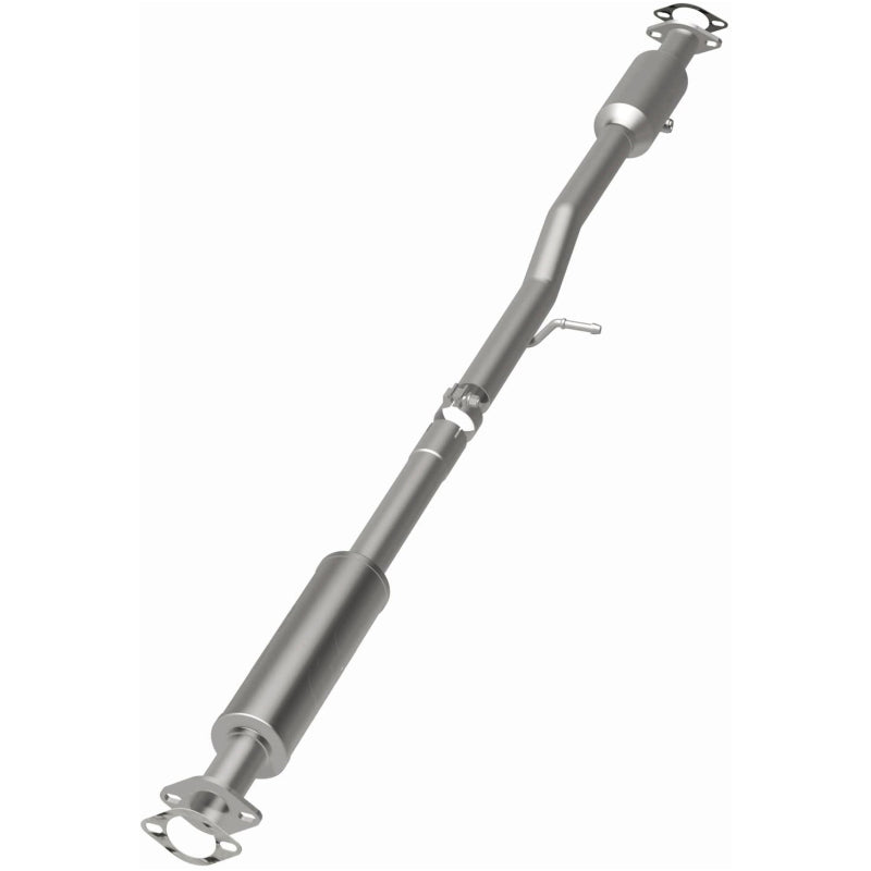 MagnaFlow Direct Fit Catalytic Converter OEM 14-15 Hyundai Tucson 2.0L Underbody