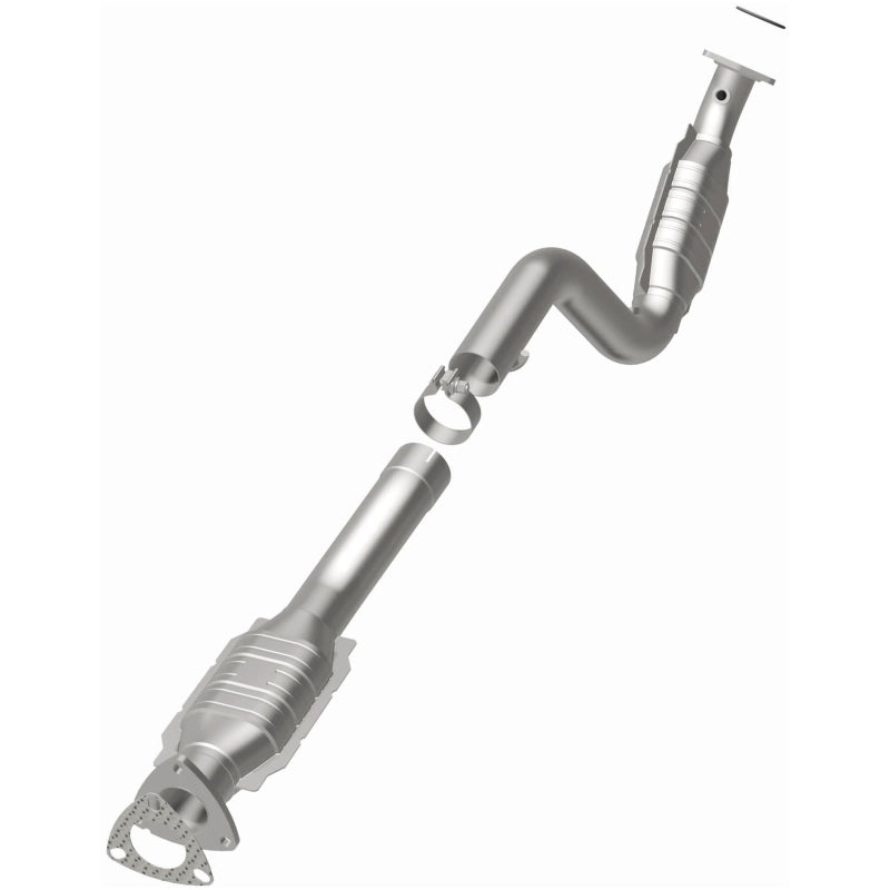 MagnaFlow Direct Fit Catalytic Converter 03-05 Express 2500 4.8L Passenger Side