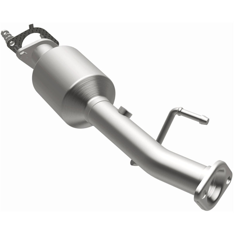 MagnaFlow California Direct Fit Catalytic Converter 13-15 Nissan NV200 2.0L