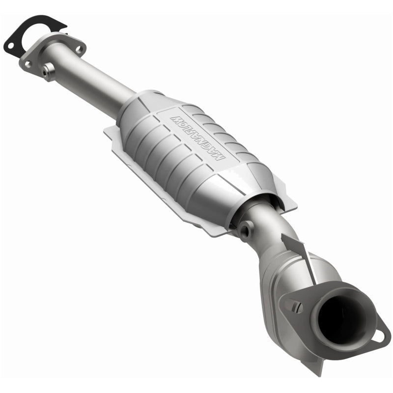MagnaFlow Direct Fit Catalytic Converter 96-00 Crown Vic 4.6L OEM