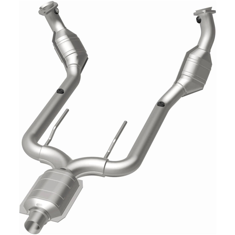 MagnaFlow Direct Fit Catalytic Converter 94-97 T-Bird/Cougar 4.6L 50S