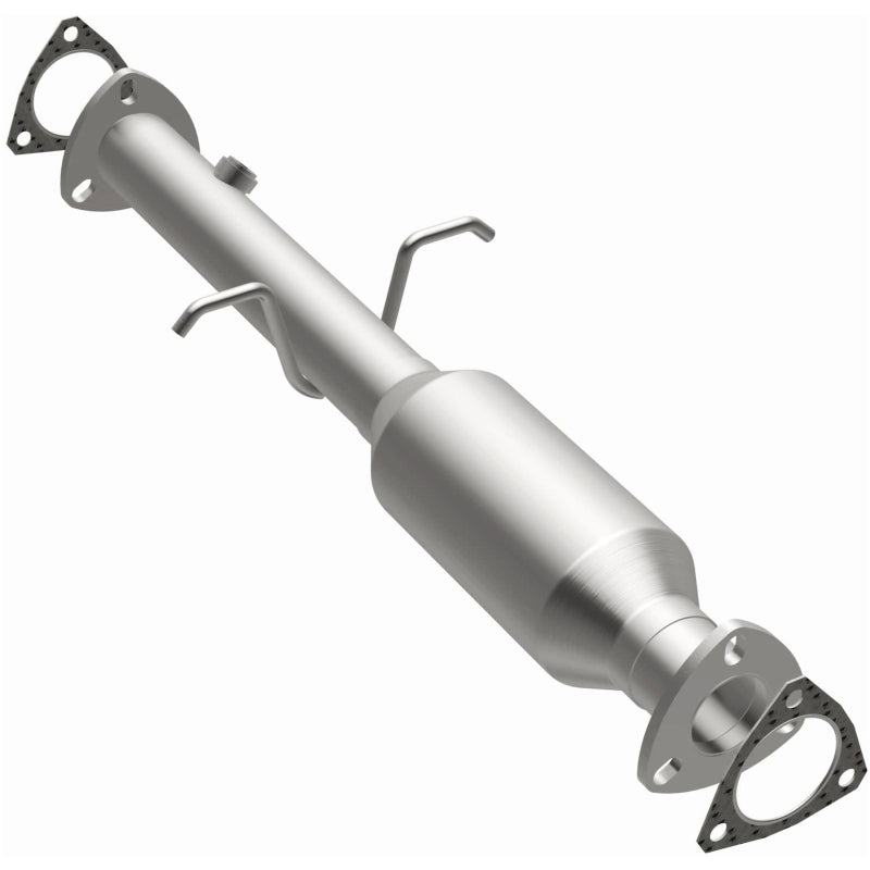 MagnaFlow Direct Fit Catalytic Converter 96-00 GM S-10/Sonoma/Homb