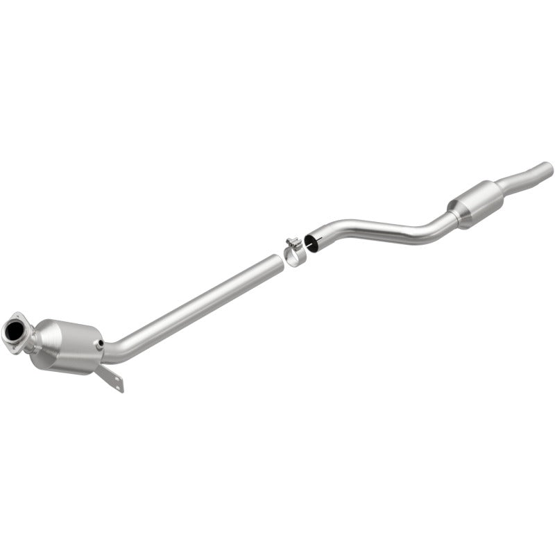 MagnaFlow 12-14 C350 V6 3.5 OEM Underbody Direct Fit Converter