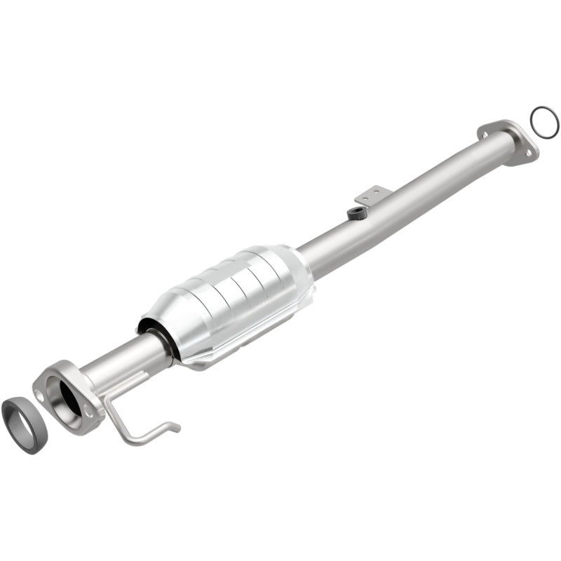 MagnaFlow Direct Fit Catalytic Converter 2000 Chevy Tracker 1.6L