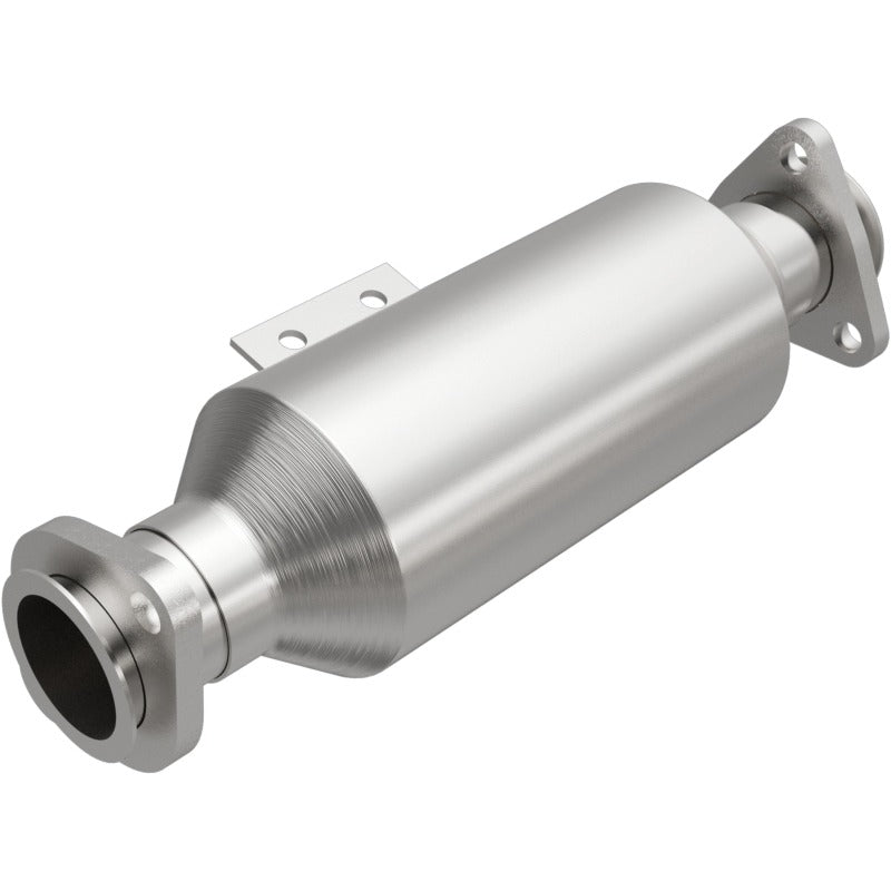 MagnaFlow 96-98 Hyundai Elantra 1.8L Direct Fit Converter
