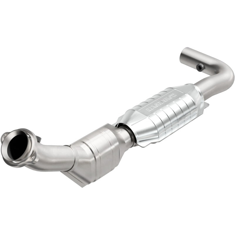 MagnaFlow Direct Fit Catalytic Converter 97-98 Expedition-Navigator