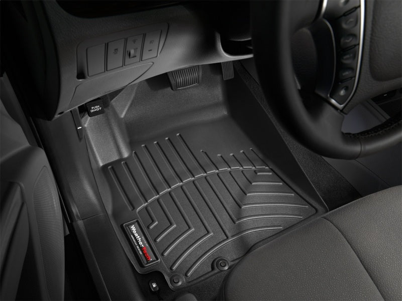 WeatherTech 07-12 Hyundai Santa Fe Front FloorLiner - Black