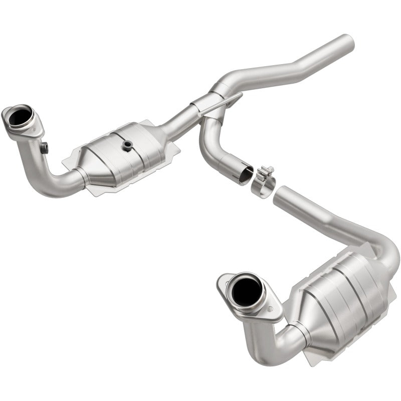 MagnaFlow Direct Fit Catalytic Converter 07-11 Dodge Nitro 4.0L
