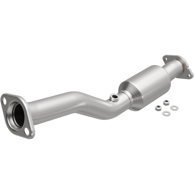 MagnaFlow 13-15 Sentra 1.8 Underbody Direct Fit Converter