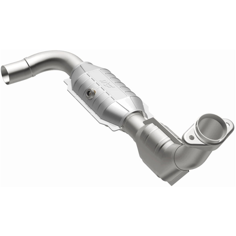 MagnaFlow Direct Fit Catalytic Converter 99-00 Ford Exped 4.6L