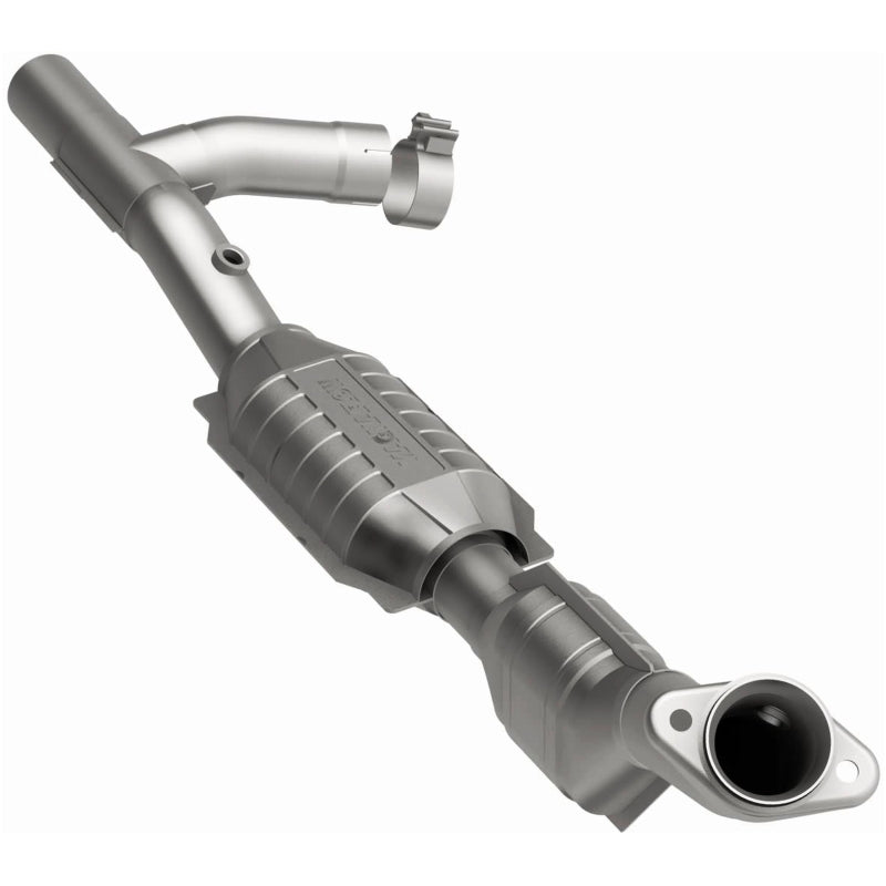 MagnaFlow Direct Fit Catalytic Converter 99-00 Ford Trucks 5.4L