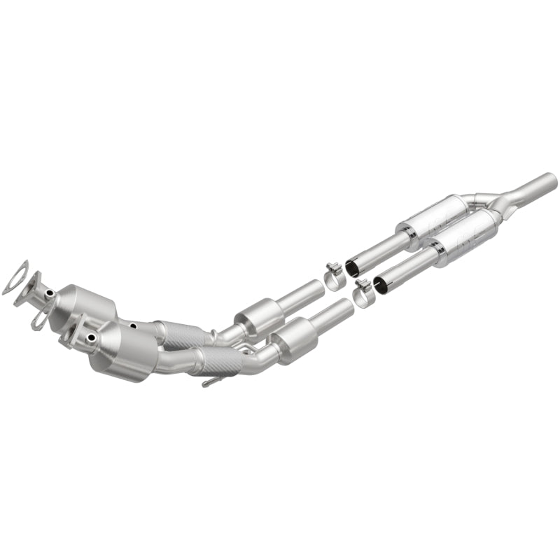 MagnaFlow Direct Fit Catalytic Converter 2012-2015 Passat (B7) 3.6L V6 OEM Grade