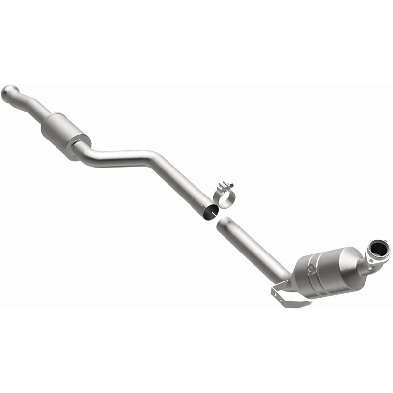 MagnaFlow Direct Fit Catalytic Converter 08-10 C300 3.0L D/S