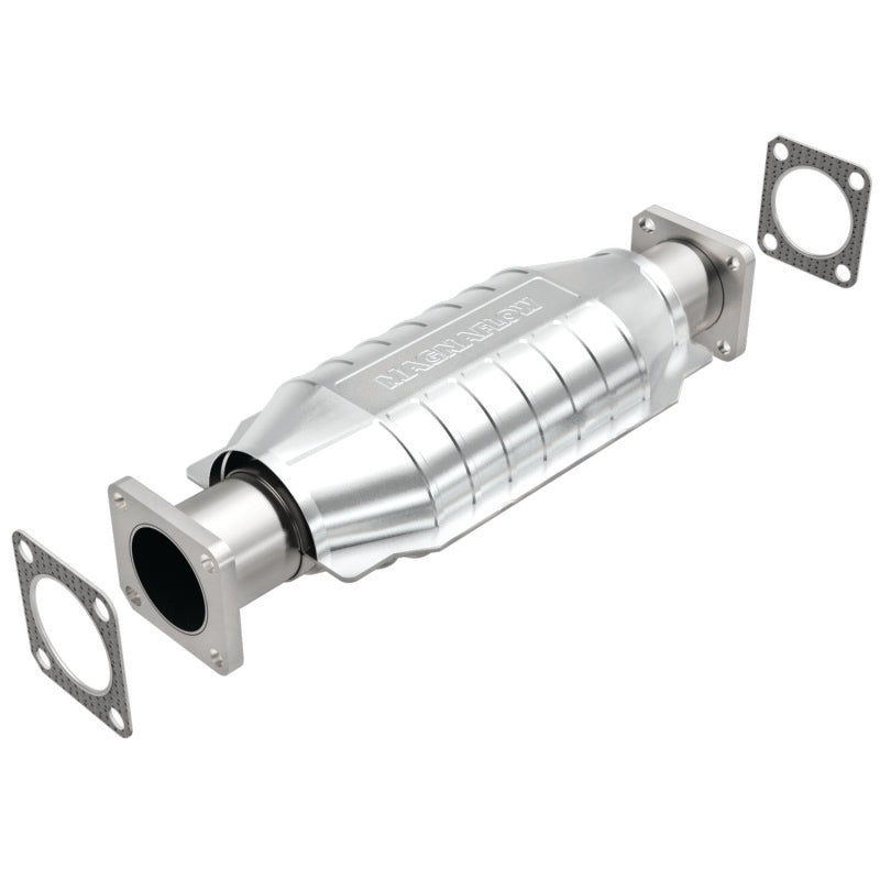MagnaFlow Direct Fit Catalytic Converter Chevrolet-Isuzu 82 8