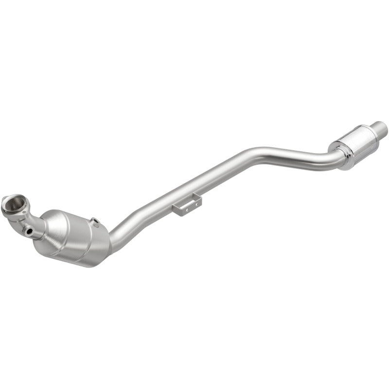 MagnaFlow Direct Fit Catalytic Converter 06-07 Mercedes C230 2.5L Passenger Side