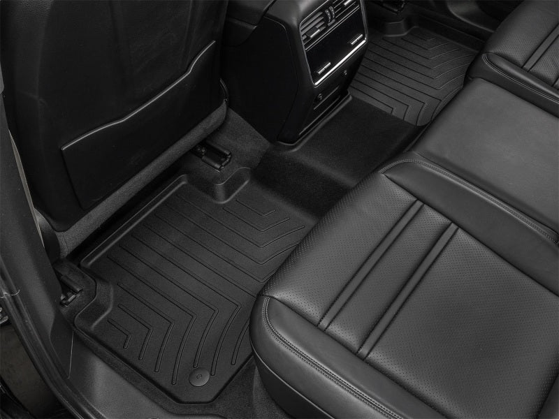 WeatherTech 19-24 Porsche Cayenne / 21-23 Porsche Cayenne GTS Rear FloorLiner HP - Black