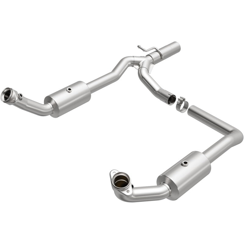 MagnaFlow 09-13 Ford E-350 Super Duty V10 6.8 OEM Underbody Direct Fit Catalytic Converter