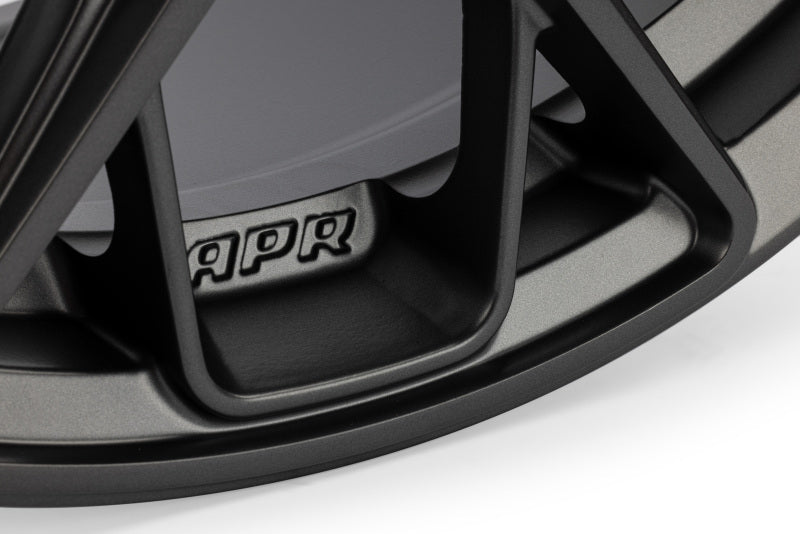 APR A02 Flow Formed - 18x8.5 - 5x112 - ET45 - 66.5mm Center Bore - Anthracite Wheel