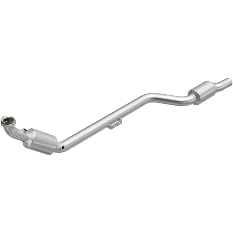 MagnaFlow Direct Fit Catalytic Converter 02-04 Mercedes C32 3.2L Passenger Side